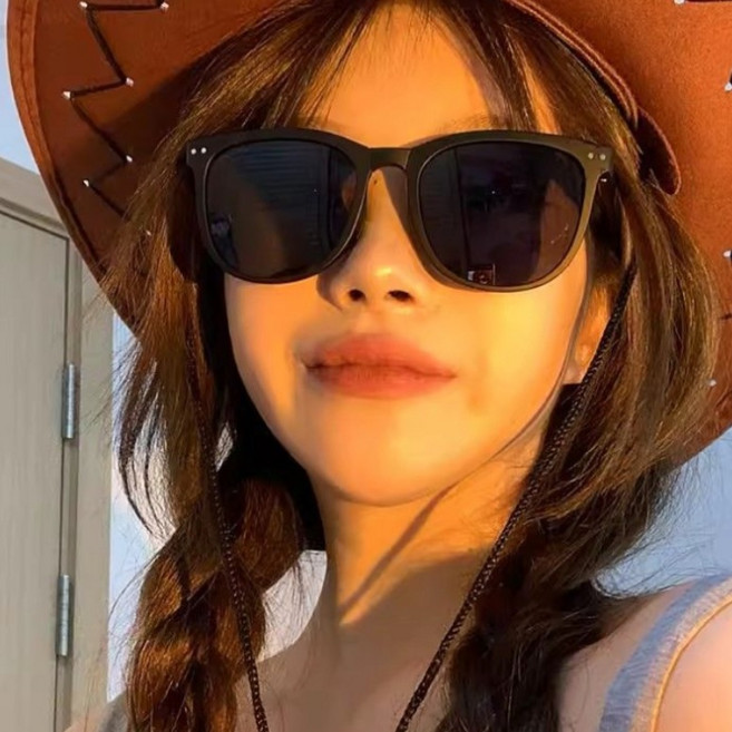 루비온 접이식 UV차단 선글라스 뿔테 패션 자외선차단