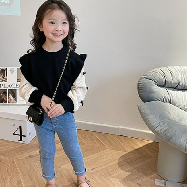 하랑이네 또또샵 키즈 주니어 니트 블라우스 선물 여아용 조끼 블라우스 하객룩 등원복 등원룩 여학생 초등1학년 봄/가을 나들이복 외출복 이쁜 귀여운 투톤 블랙/화이트