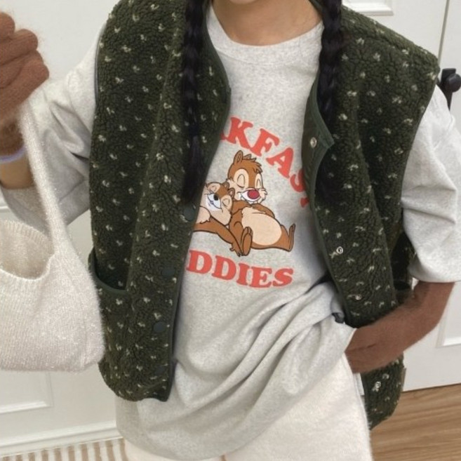 귀염 뽀글이 조끼