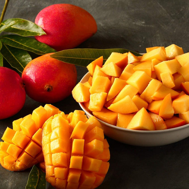 [한정특가] 페루산 프리미엄 애플망고 4kg 8과 고당도 항공직송, 1세트, 페루 애플망고 1kg 2과