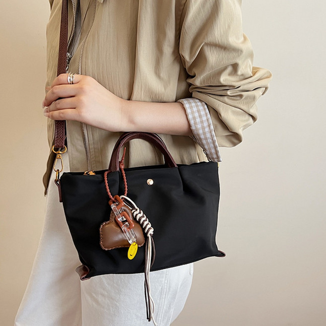 도니주니 키링 장식 가벼운 데일리 여성 숄더백 크로스백