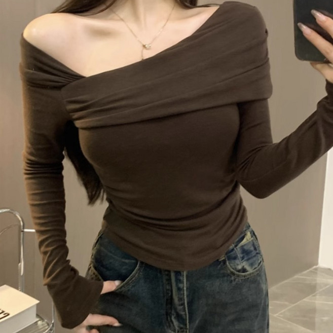 로엘란 도톰 기모 오프숄더 티셔츠 여친룩 데일리룩 클럽룩 R-C34