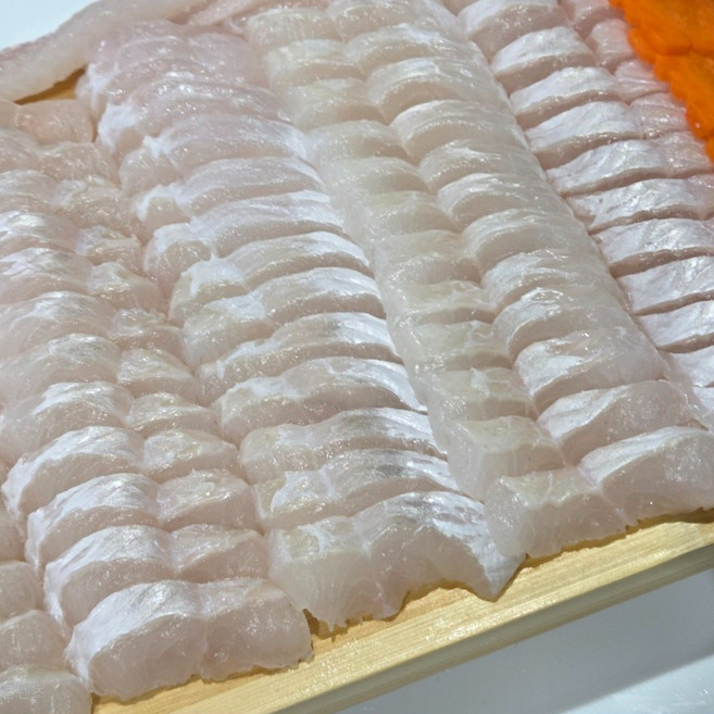 [먹깨비] 생물 순살 세꼬시 아나고 아나고회 통영붕장어회 당일발송 순살아나고회350g, 1개, 아나고순살350g