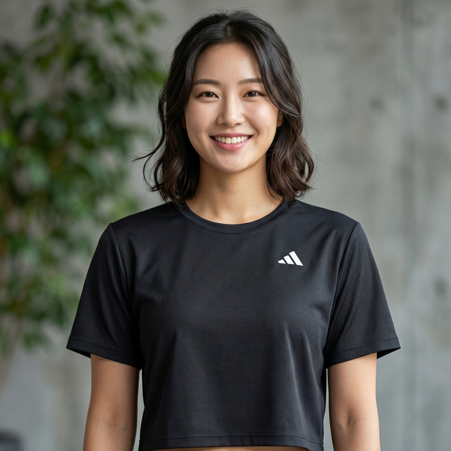 아디다스 에센셜 박시 워크아웃 크롭 여름 여성 반팔 티셔츠