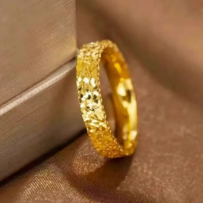 Lunire 18K 도금 금빛 조각보 여성 반지 발암 물질이 포함되어 있지 않다 퇴색되지 않다