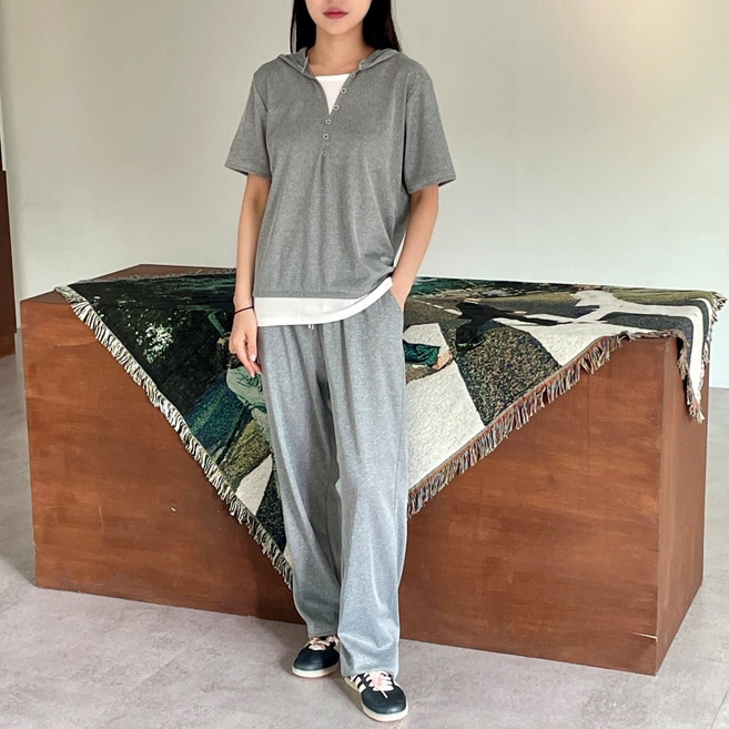 디어폴리 여성 간절기 반팔 얇은 레이어드 후드 상하의 세트