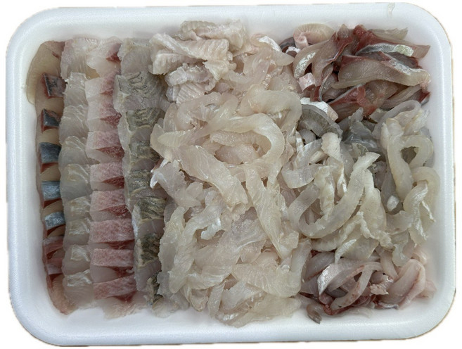 국내산 제철생선 모듬회 원물 1.1kg, 모듬회 1.1kg-2인분 (썰어서 포장)