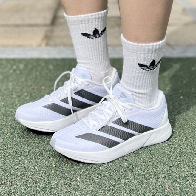 아디다스 DRCW 듀라모 여성 발편한 운동화 런닝화 헬스화 조깅화 마라톤화 러닝화 화이트그레이 슈즈케이스 포함