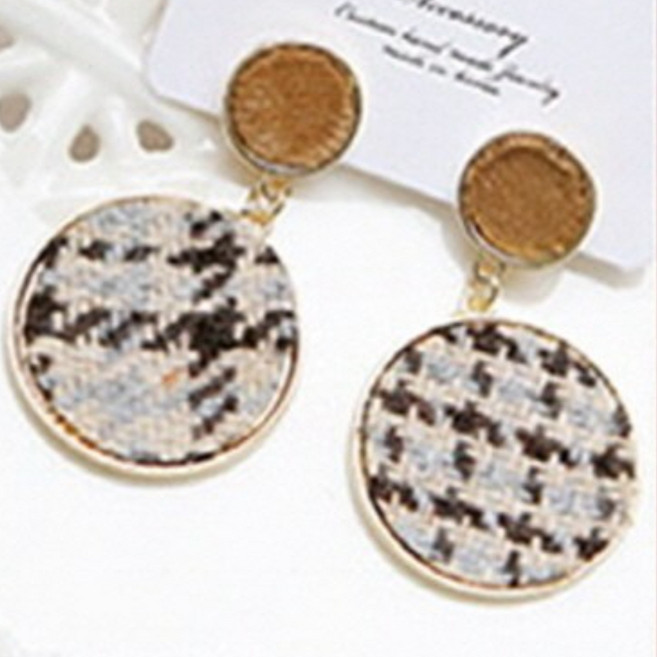 카밀라 [당일발송] 베이지코르덴 귀걸이