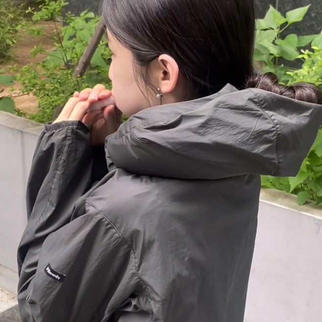 Pillowdy 에어 넥쿠션 후드 초경량 남녀공용 베이직 바람막이 목베개 겸용 여행 비행기 필수템