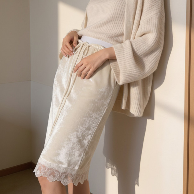 광택 벨벳 레이스 배색 미디 스커트 밴딩 H라인 속치마