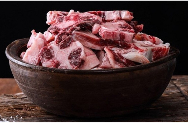 암소한우 1+등급 보신 사골 2.5kg이상 잡뼈추가, 한우보신 사골, 1박스