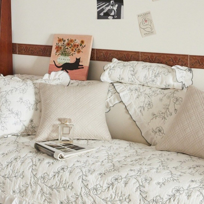 디한스 사계절 품격있는 꽃무늬 자수 예쁜 분위기 쇼파커버 미끄럼방지 패드, 1개, 화이트