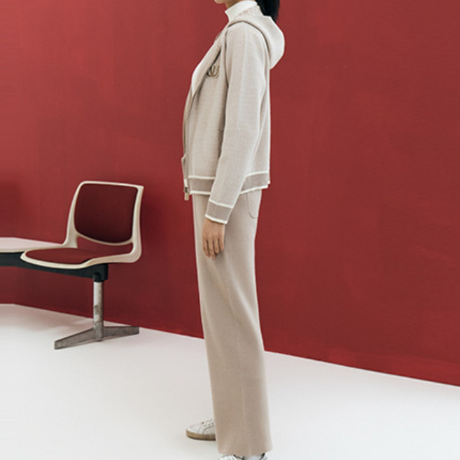 [MU] 25FW 여성 자가드 니트 후드집업 팬츠 세트