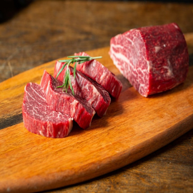 안동한우 거세우 산소포장 1/1+등급 꽃등심/채끝/안심/갈비살/차돌박이/부채살 재입고완료, 1등급 꽃등심, 600g, 1개