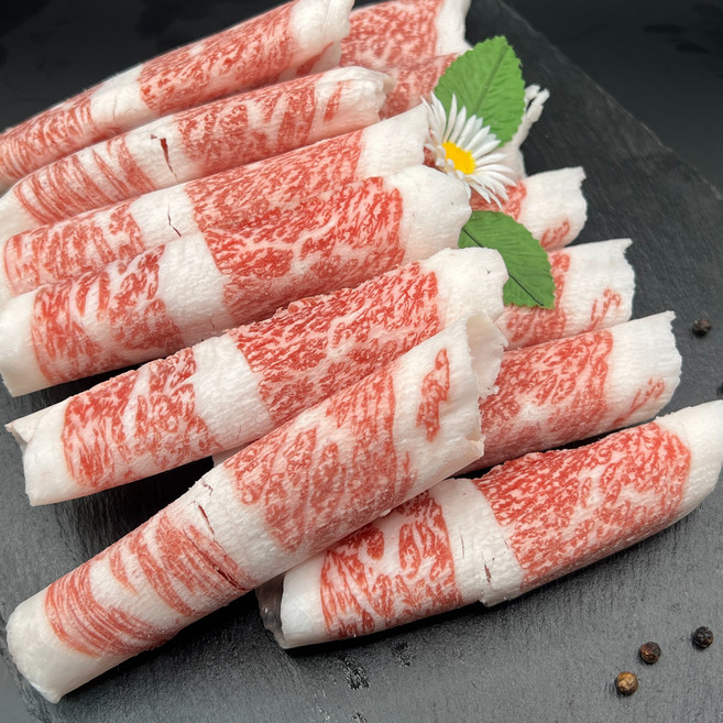 1++ 한우 냉동 차돌박이 300g 400g 소고기 구이용 캠핑용 혼밥 혼술 집들이 아이축산, 1개