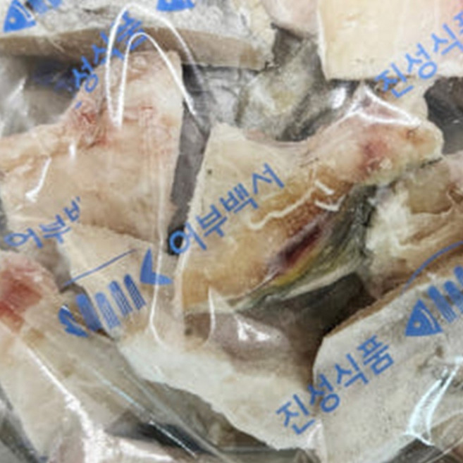 어부백서 대구목살 뽈살 가마살 대구머리 손질 절단 급랭 흑막 지느러미제거 1kg 업소용 뽈찜/ 구이/ 탕, 1개