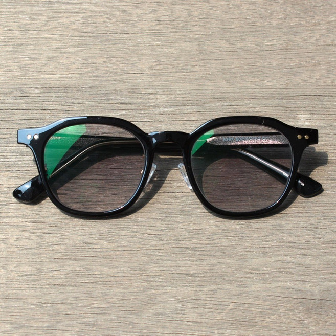 변색 안경 선글라스 실내외 겸용 안경 UV 차단 자외선 99%