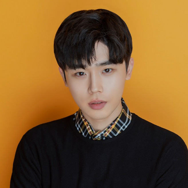 가발닷컴 남자가발 베스트 10 가르마펌 애즈펌 스왈로펌 투블럭 가발 전체, 1개, 2. 투블럭위그 애즈가르마펌 (자연검정_앞머리 왼쪽에서 오른쪽_프리사이즈)