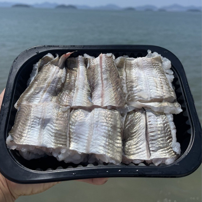 여수갯장어 하모샤브샤브1kg 손질 후 500g 육수팩 야채세트
