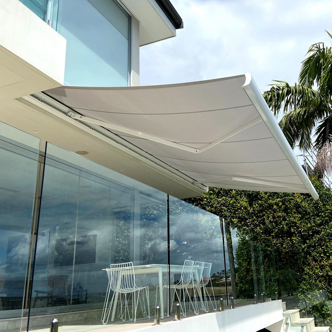 오즈텍 폴딩암 카세트 어닝 전동 자동 차양막 어닝 OZTECH, 10000, 4100