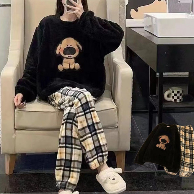 꽃소담 여성 겨울 극세사 캐릭터 패턴 수면 잠옷 상하의 세트 커플 루즈핏 기모 파자마 홈웨어세트