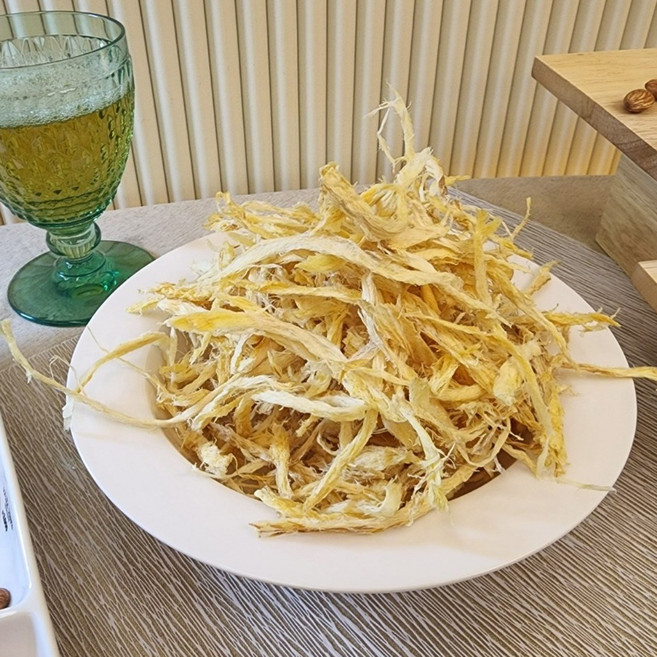 [웅이네] 황태채 속살채 황태실채 명품 프리미엄 바삭이 업소용 가정용 1kg 대용량, 황태실채(속살채) 1kg, 1개