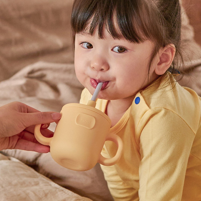 국내생산 아이냠 3in1 실리콘 스파우트 빨대컵 자기주도 양손컵, 옐로우, 2개, 200ml