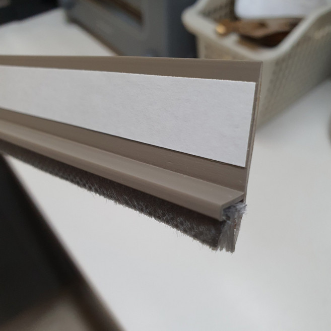 국내생산 틈막이 현관형 방문형 창문형 하단막이 모 문풍지 91cm 3+1, 4개