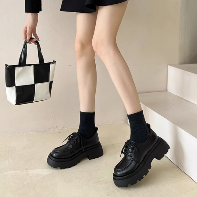 아르테리에 여성 통굽 로퍼 6cm 키높이 구두