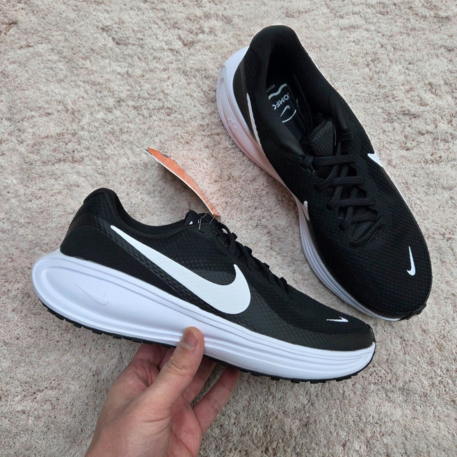 나이키 여성용 레볼루션 8 운동화 HJ8485-00