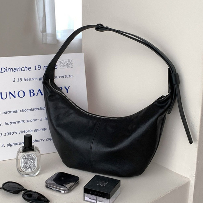 D.I.O 명품 럭셔리 양가죽 미니 크로스백 만두백