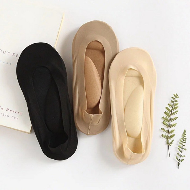 나라올라 3D 쿠션 페이크삭스 3+1