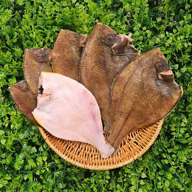 손질 가자미 중 대 특대 870g 1kg 1.1kg [마린쉐프의선택] 직수입으로 더욱 신선한 손질 가자미, 1개, 870g내외(중 100 ~ 150g*6마리)