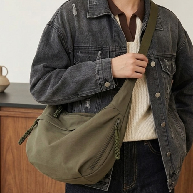 DAESIN 반달백 크로와상백 남녀공용 가벼운 크로스백 대학생가방