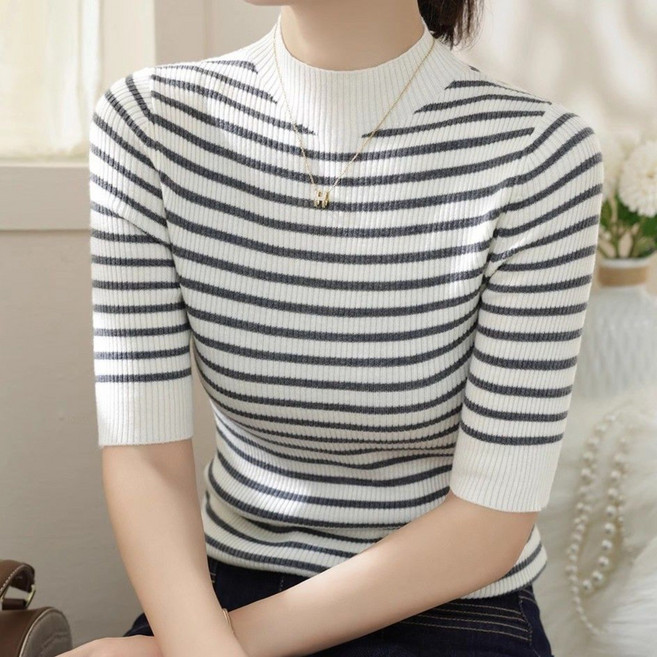 패션 여성 반팔 반폴라 이너티셔츠 스트라이프 얇은 니트 여자 반폴라티 봄 가을 여성용 반팔 니트티 LCC