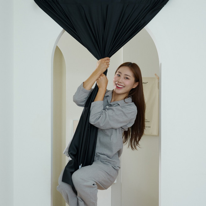 3M정품 떨어지지 않고 쉽게 붙이는 단열 3중 암막커튼+끈 커튼봉 호환가능