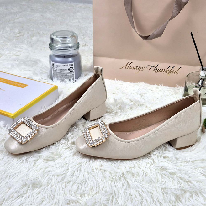 비비루 3cm 무지외반등 볼넓은 소가죽 고급 큐빅 웨딩슈즈 볼넓은 통굽 구두