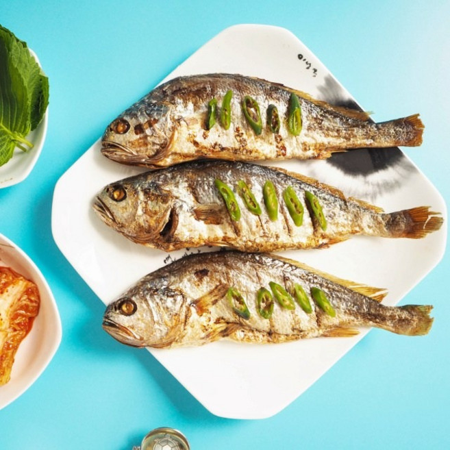 영광 법성포 보리굴비 전자렌지3분조리 선물세트, 5개, (대)28~29cm 175g내외