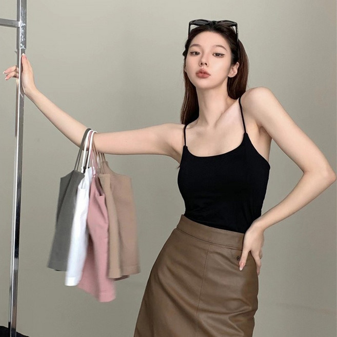 韓版無痕冰絲細肩背心 帶胸墊免穿內衣 小可愛 背心 女子上衣