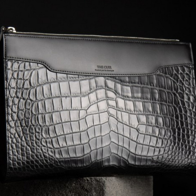 더퀴르 악어가죽 남자 명품 클러치백 남성 손가방 파우치백 일수가방