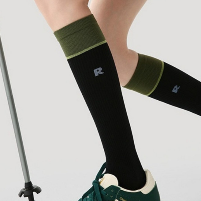 Hello Weekend 여성 양말 배색 봄여름 니삭스 패션 슬림 롱 양말 압박 중목 양말 반장 양말 장목 양말 다리 보온대 필라테스 1족 세트