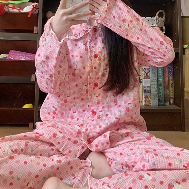[노아르] 여성 고양이 프릴 파자마 세트 딸기 패턴 면 잠옷 홈웨어