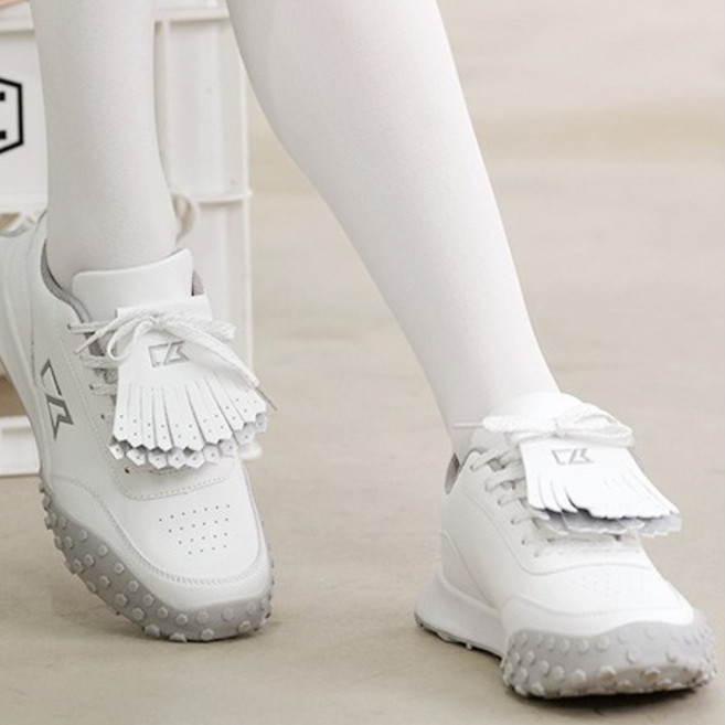 커터앤벅 여성 스터드태슬 포인트골프화 - CBL4AGS871