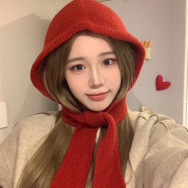 [인사이드몰] 땡처리특가 니트 후드 바라클라바 여성 겨울 모자 목도리 겸용 목도리