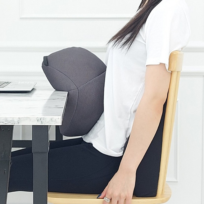사무실 허리 의자 쿠션 자세교정 책상 배쿠션 허리디스크 요추 전만쿠션 등받이 베개 바른자세 배받이 낮잠 쿠션, 차콜