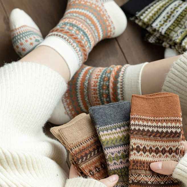 에브리위드 여성 복고풍 가을겨울 유니크 양말 5켤레