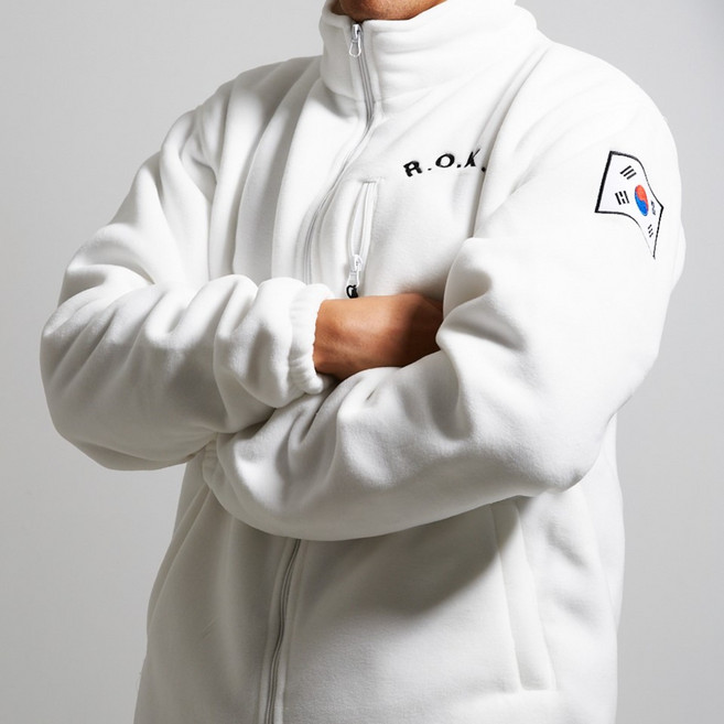 로카후리스 두꺼운 혹한기 [발열 왕기모 전체자수] 블랙&화이트 군장점후리스