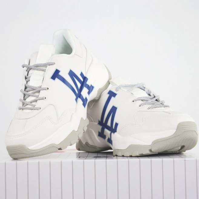 [국내백화점] MLB 빅불청키A LA 다저스 화이트 + (양말증정)