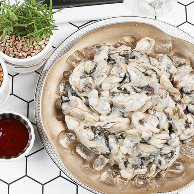 계절식탁 [계절식탁] 영양 만점 산지직송 통영 생굴 하프쉘 깐굴, 2kg, 1개